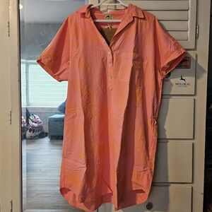 KEALOPIKO COLLARED DRESS - SIZE LARGE - TAHITI PRINT - CORAL COLOR WITH ORANGE